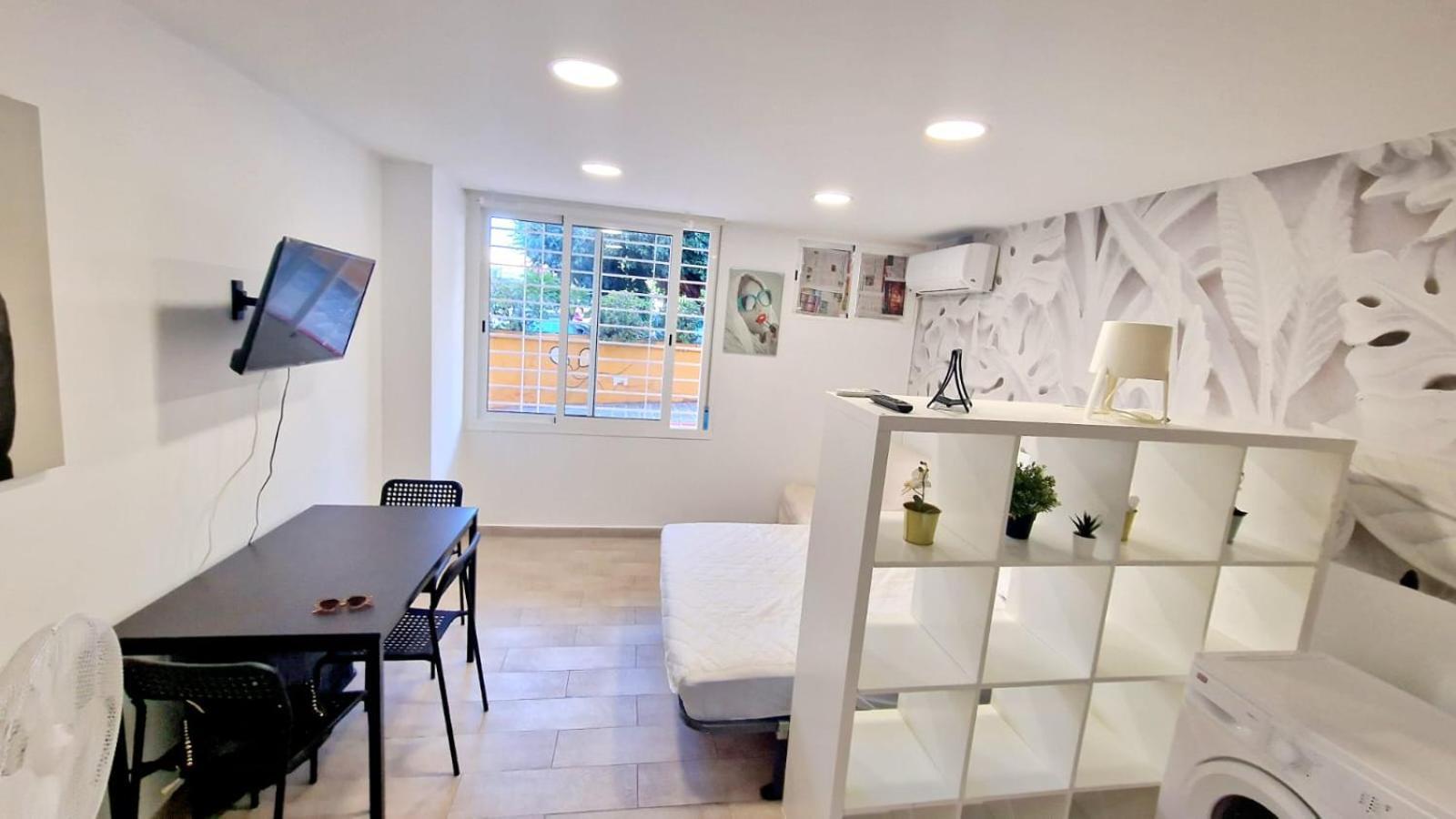 Benalmadena Inn Apartaments Малага Екстер'єр фото